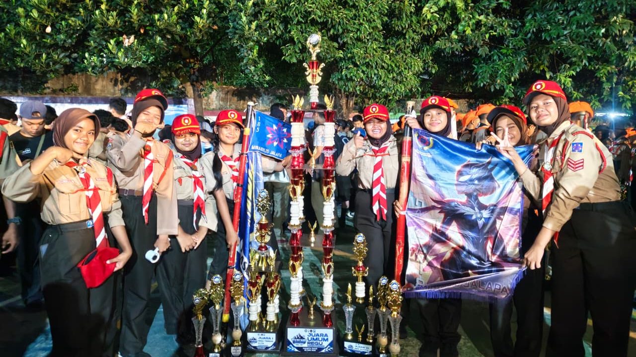 Pramuka SMPN 185 JakSel  Meraih Juara Umum pada Temu Antar Regu Penggalang Volume 2